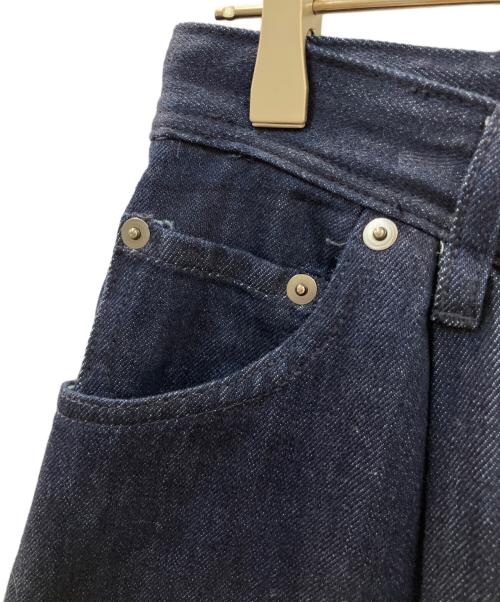 URBAN RESEARCH DOORS（アーバンリサーチドアーズ）URBAN RESEARCH DOORS (アーバンリサーチドアーズ) Denim Tuck Wide Pants インディゴ サイズ:Ⅼの古着・服飾アイテム