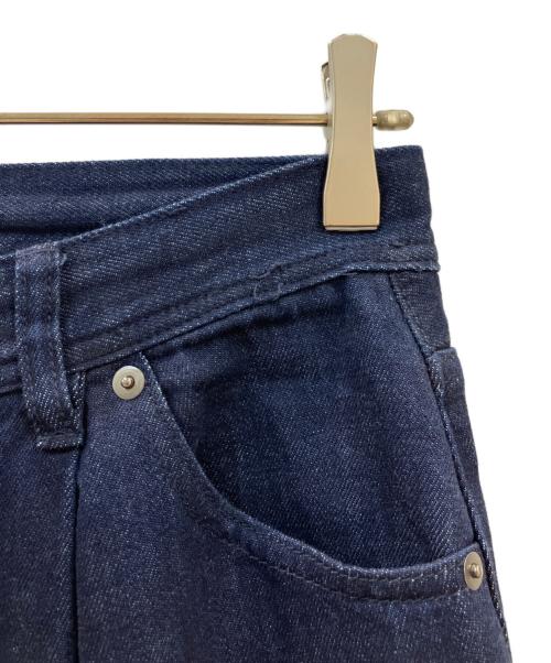 URBAN RESEARCH DOORS（アーバンリサーチドアーズ）URBAN RESEARCH DOORS (アーバンリサーチドアーズ) Denim Tuck Wide Pants インディゴ サイズ:Ⅼの古着・服飾アイテム