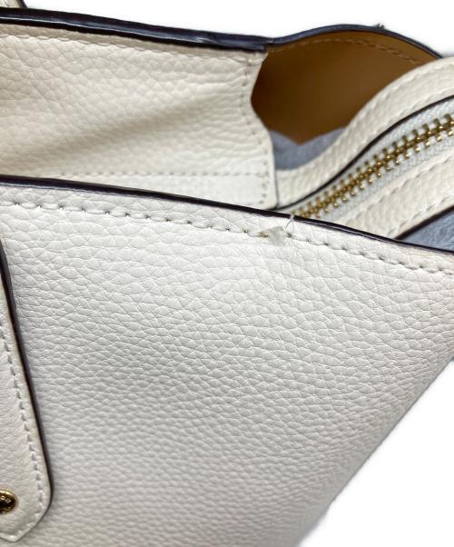 COACH（コーチ）COACH (コーチ) バッグ アイボリーの古着・服飾アイテム