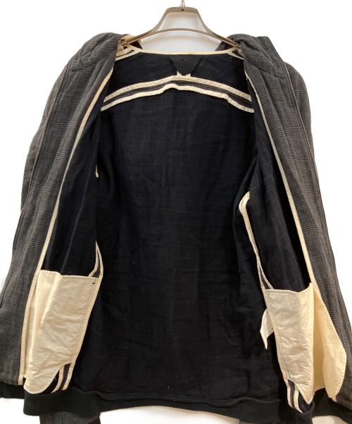INDIVIDUAL SENTIMENTS（インディヴィジュアル センチメンツ）INDIVIDUAL SENTIMENTS (インディヴィジュアル センチメンツ) ジップパーカー グレーの古着・服飾アイテム