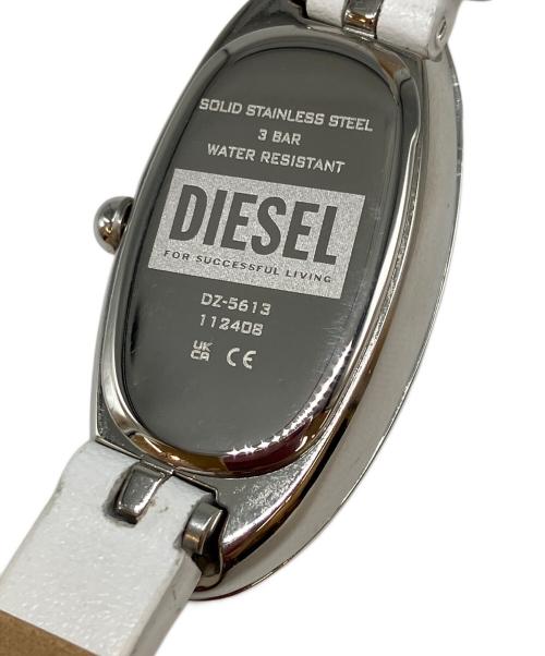 DIESEL（ディーゼル）DIESEL (ディーゼル) リストウォッチ ホワイトの古着・服飾アイテム