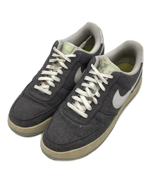 NIKE（ナイキ）NIKE (ナイキ) スニーカー グレー サイズ:US９の古着・服飾アイテム