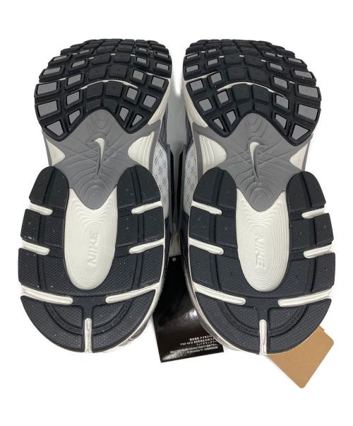 NIKE（ナイキ）NIKE (ナイキ) ローカットスニーカー グレー×ホワイト サイズ:27.5cmの古着・服飾アイテム