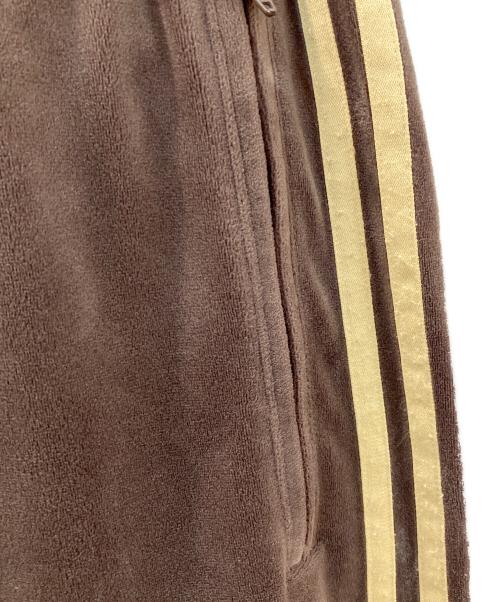 adidas（アディダス）adidas (アディダス) FIREBIRD VELOUR TRACK PANTS ブラウン サイズ:XLの古着・服飾アイテム
