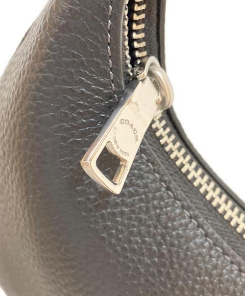 COACH（コーチ）COACH (コーチ) ペイトン ホーボー ブラックの古着・服飾アイテム