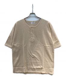 ORGUEIL（オルゲイユ）の古着「ヘンリーネックカットソー」｜ベージュ