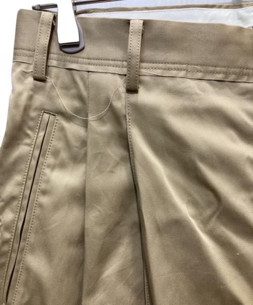 KHOKI（コッキ）KHOKI (コッキ) Pleated Chino Pants ベージュ サイズ:Lの古着・服飾アイテム