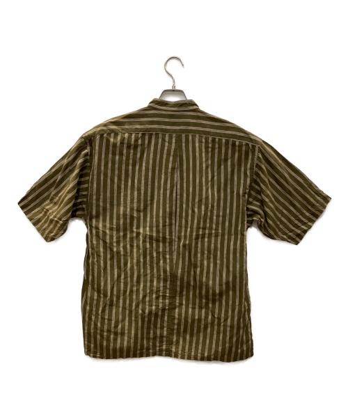 ISSEY MIYAKE the shirts（イッセイミヤケザシャツ）ISSEY MIYAKE the shirts (イッセイミヤケザシャツ) バンドカラーストライプシャツ ブラウン サイズ:Ｍの古着・服飾アイテム