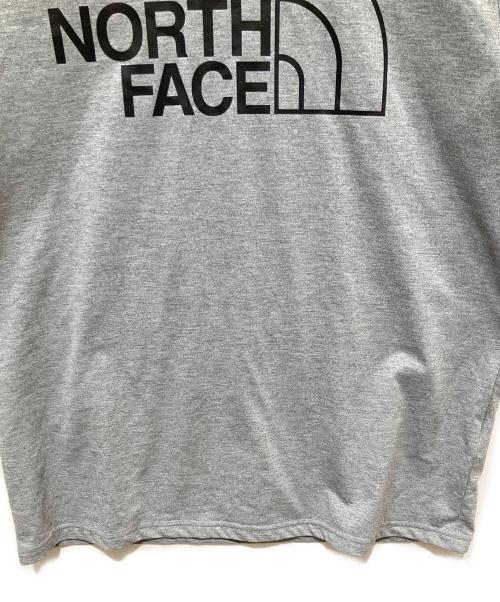 THE NORTH FACE（ザ ノース フェイス）THE NORTH FACE (ザ ノース フェイス) Tシャツ グレー サイズ:Mの古着・服飾アイテム