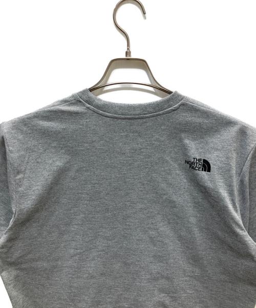 THE NORTH FACE（ザ ノース フェイス）THE NORTH FACE (ザ ノース フェイス) Tシャツ グレー サイズ:Mの古着・服飾アイテム