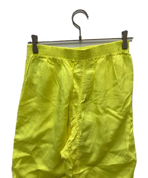 MM6 Maison Margiela（エムエムシックスメゾンマルジェラ）MM6 Maison Margiela (エムエムシックスメゾンマルジェラ) レーヨンイージーパンツ イエロー サイズ:42 未使用品の古着・服飾アイテム