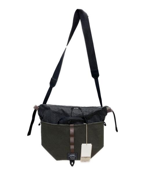 RawLow Mountain works（ロウロウ マウンテンワークス）RawLow Mountain Works (ロウロウ マウンテンワークス) TABITIBI タビチビ ショルダーバッグ オリーブの古着・服飾アイテム
