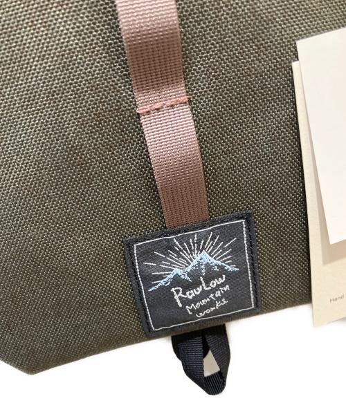 RawLow Mountain works（ロウロウ マウンテンワークス）RawLow Mountain Works (ロウロウ マウンテンワークス) TABITIBI タビチビ ショルダーバッグ オリーブの古着・服飾アイテム