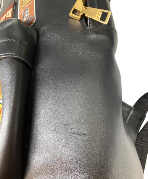 VERSACE（ヴェルサーチェ）VERSACE (ヴェルサーチェ) パッチレザーリュック ブラックの古着・服飾アイテム