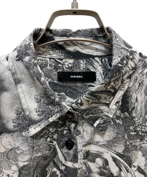 DIESEL（ディーゼル）DIESEL (ディーゼル) C-FRY オールオーバープリントS/Sシャツ グレー サイズ:XXSの古着・服飾アイテム