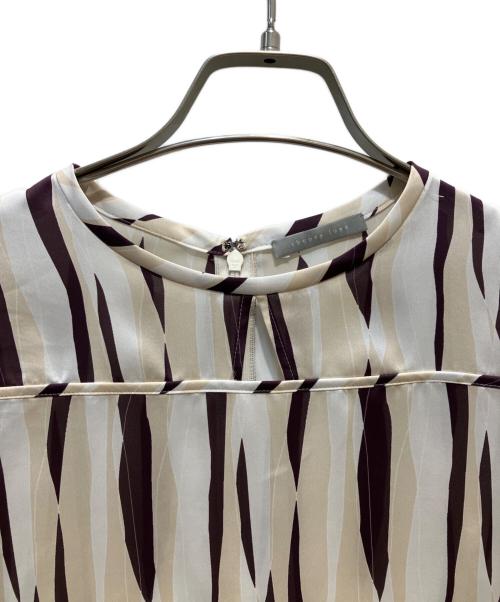 theory luxe（セオリーリュクス）theory luxe (セオリーリュクス) 総柄ブラウス アイボリー×ブラウン サイズ:SIZE　40の古着・服飾アイテム