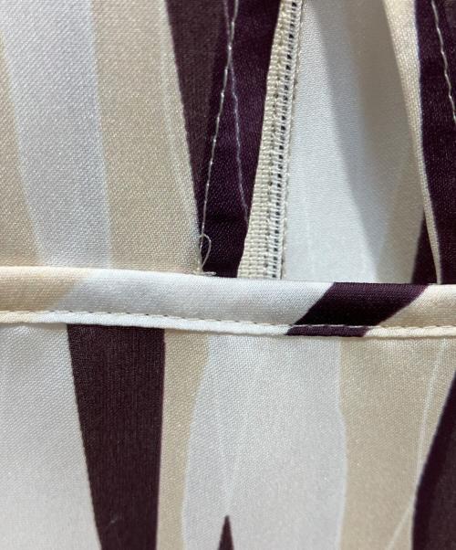 theory luxe（セオリーリュクス）theory luxe (セオリーリュクス) 総柄ブラウス アイボリー×ブラウン サイズ:SIZE　40の古着・服飾アイテム