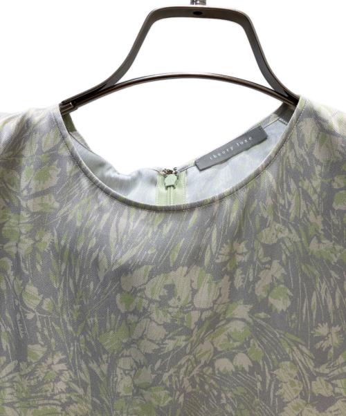 theory luxe（セオリーリュクス）theory luxe (セオリーリュクス) 総柄ブラウス グリーン サイズ:SIZE　40の古着・服飾アイテム