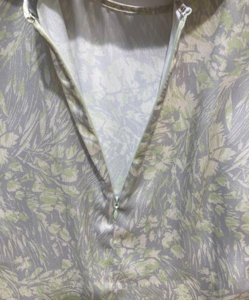 theory luxe（セオリーリュクス）theory luxe (セオリーリュクス) 総柄ブラウス グリーン サイズ:SIZE　40の古着・服飾アイテム