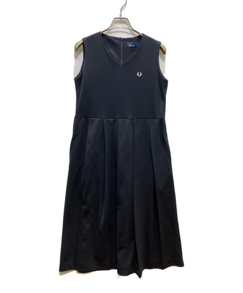 FRED PERRY（フレッドペリー）FRED PERRY (フレッドペリー) ノースリーブジャージーワンピース ネイビー サイズ:SIZE　8の古着・服飾アイテム