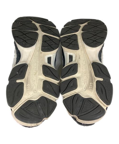 asics（アシックス）asics (アシックス) ローカットスニーカー ホワイト サイズ:28cmの古着・服飾アイテム