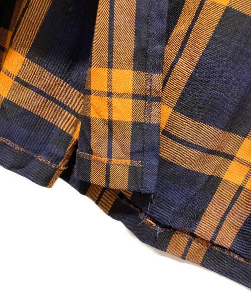 O'NEIL OF DUBLIN（オニールオブダブリン）O'NEIL OF DUBLIN (オニールオブダブリン) スカート ネイビー×オレンジ サイズ:36の古着・服飾アイテム