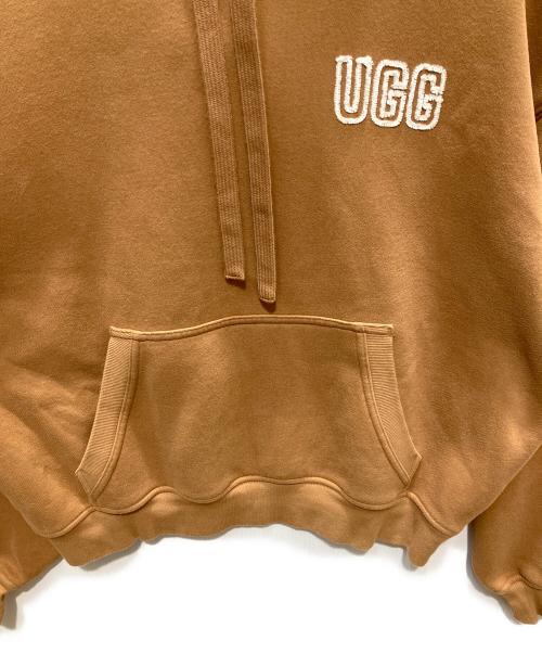 UGG（アグ）UGG (アグ) Logo Hoodie ブラウン サイズ:Sの古着・服飾アイテム