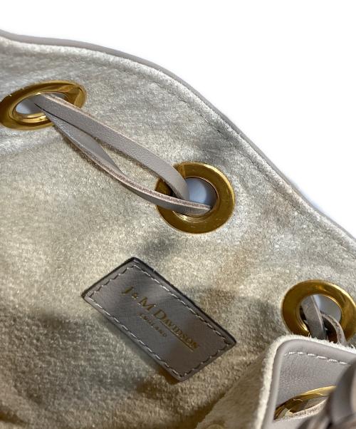 J&M DAVIDSON（ジェイ＆エム デヴィッドソン）J&M DAVIDSON (ジェイ＆エム デヴィッドソン) CARNIVAL フリンジバッグ グレーの古着・服飾アイテム
