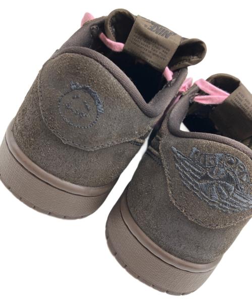 NIKE（ナイキ）NIKE (ナイキ) TRAVIS SCOTT (トラヴィススコット) AIR JORDAN 1 LOW OG SP ブラウン サイズ:27cmの古着・服飾アイテム