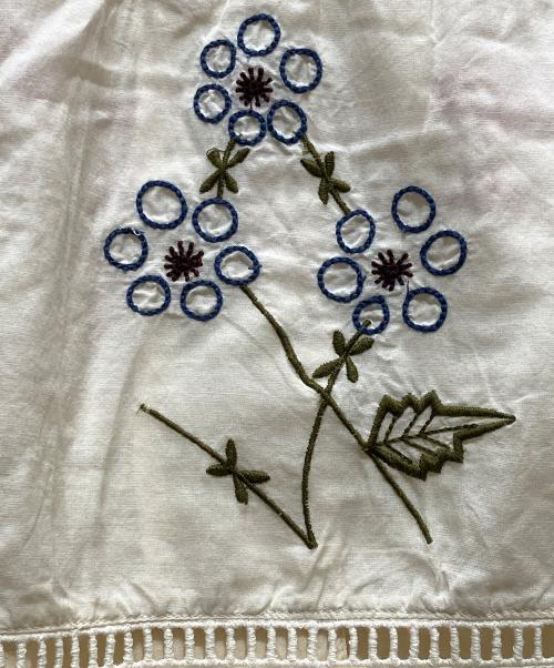 TODAYFUL（トゥデイフル）TODAYFUL (トゥデイフル) Embroidery Patchwork Shirts アイボリー サイズ:FREEの古着・服飾アイテム