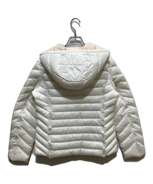 MICHAEL KORS（マイケルコース）MICHAEL KORS (マイケルコース) Chevron Logo Print Quilted Nylon Reversible Jacket ホワイト サイズ:XSの古着・服飾アイテム