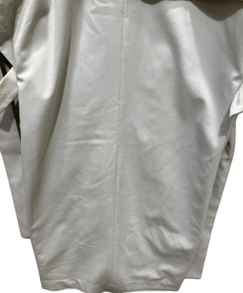 UNITED TOKYO（ユナイテッドトーキョー）UNITED TOKYO (ユナイテッドトーキョー) 2wayケープコート ベージュ サイズ:FREEの古着・服飾アイテム