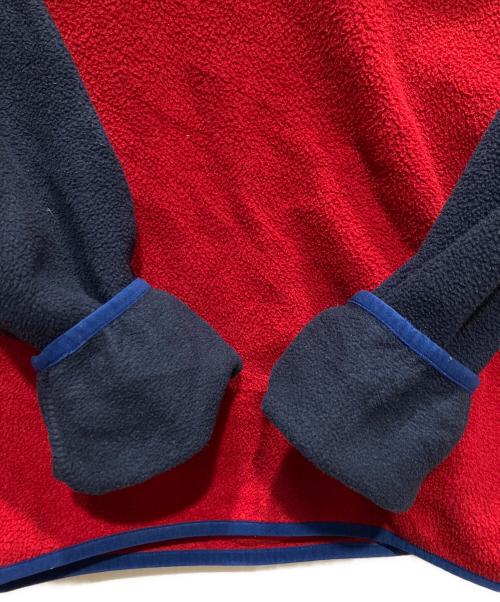 Patagonia（パタゴニア）Patagonia (パタゴニア) ライトウェイトシンチラスナップT ネイビー×レッド サイズ:XSの古着・服飾アイテム