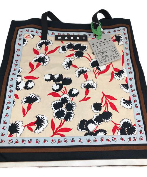 MARNI（マルニ）MARNI (マルニ) マルニマーケット バンダナ トートバッグ ベージュ×ブラック 未使用品の古着・服飾アイテム