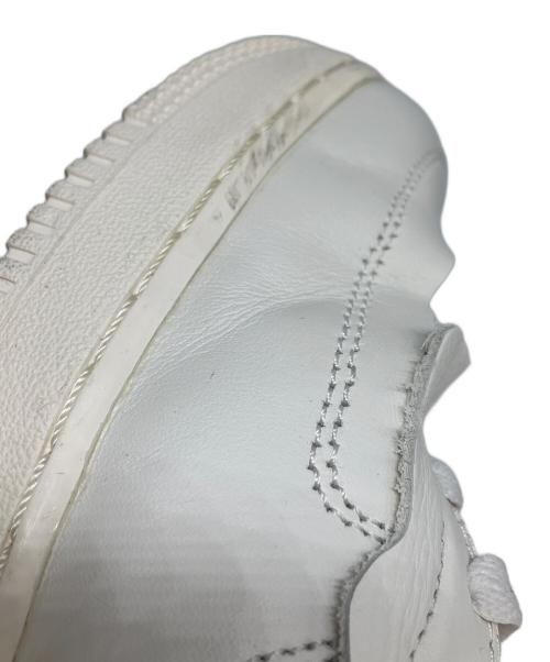 NIKE（ナイキ）NIKE (ナイキ) COMME des GARCONS (コムデギャルソン) Air Force 1 Mid 'Triple White' ホワイト サイズ:26.5cmの古着・服飾アイテム