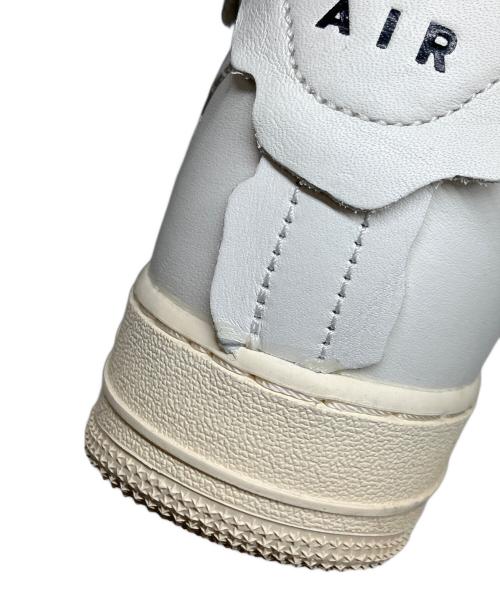 NIKE（ナイキ）NIKE (ナイキ) COMME des GARCONS (コムデギャルソン) Air Force 1 Mid 'Triple White' ホワイト サイズ:26.5cmの古着・服飾アイテム