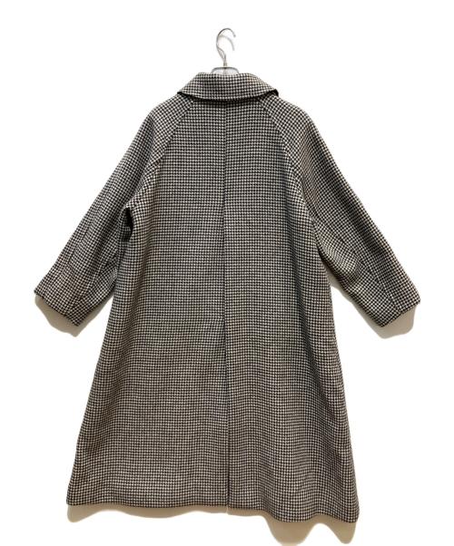 SHIPS（シップス）SHIPS (シップス) LA TORRE ステンカラー コート アイボリー×ブラック サイズ:SIZE　38の古着・服飾アイテム