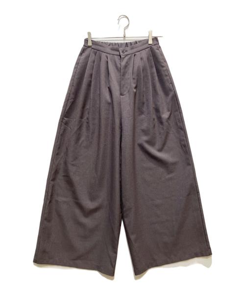 RIM.ARK（リムアーク）RIM.ARK (リムアーク) Many tuck volume PT グレー サイズ:SIZE　38の古着・服飾アイテム