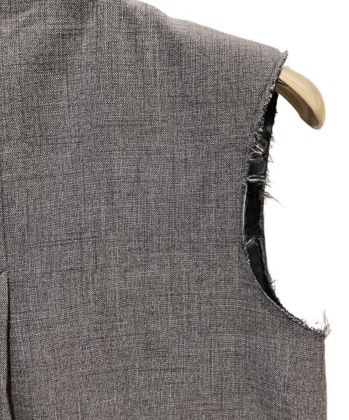 RIM.ARK（リムアーク）RIM.ARK (リムアーク) Hollow out vest ブラック サイズ:SIZE　38の古着・服飾アイテム