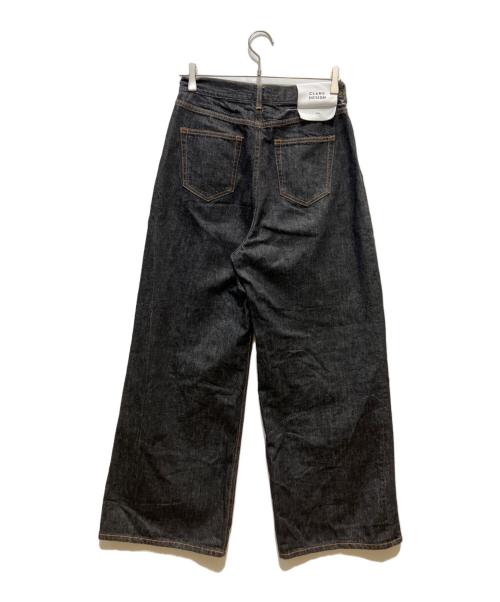 CLANE（クラネ）CLANE (クラネ) Suzu Hirose Tuck Wide Denim Pants ブラック サイズ:SIZE　2の古着・服飾アイテム