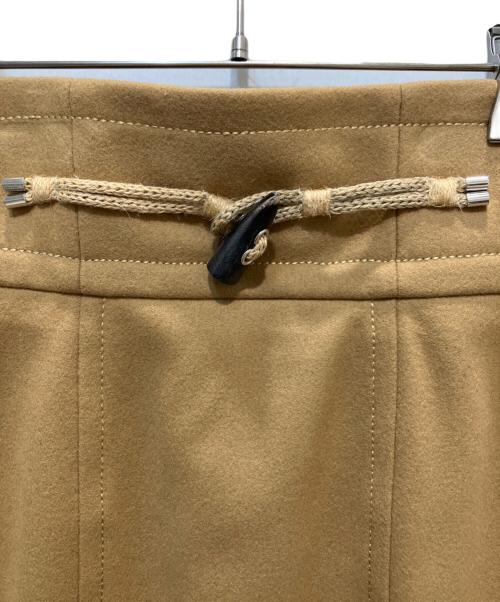 DSQUARED2（ディースクエアード）DSQUARED2 (ディースクエアード) ウールタイトスカート ベージュ サイズ:40の古着・服飾アイテム