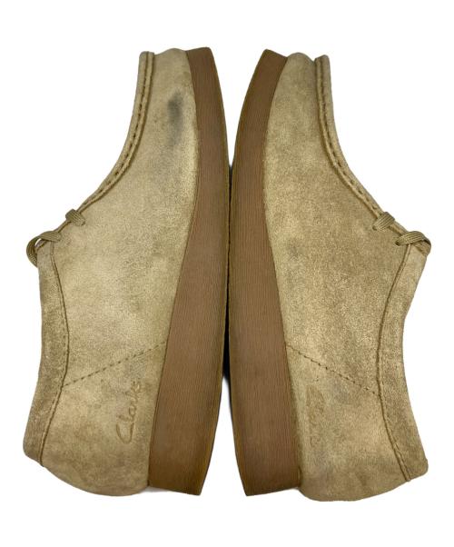 CLARKS（クラークス）CLARKS (クラークス) ワラビーシューズ ベージュ サイズ:SIZE　26cmの古着・服飾アイテム