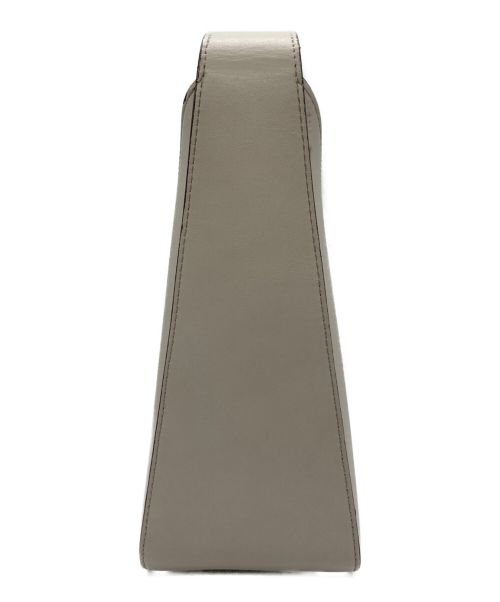 ORSETTO（オルセット）ORSETTO (オルセット) SLOPEハンドバッグ ホワイトの古着・服飾アイテム