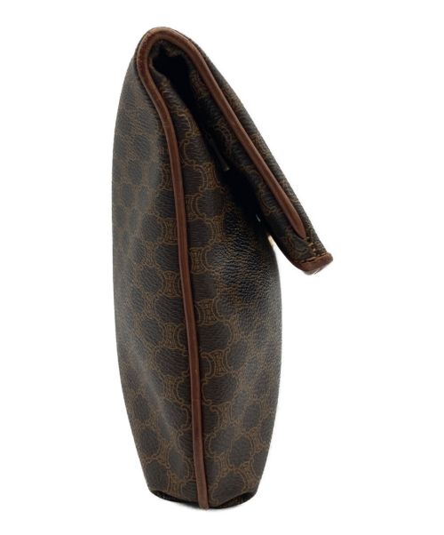 CELINE（セリーヌ）CELINE (セリーヌ) マカダムフラップクラッチバッグ ブラウンの古着・服飾アイテム