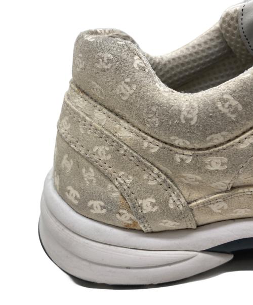 CHANEL（シャネル）CHANEL (シャネル) ココマーク スエード スニーカー アイボリー サイズ:37の古着・服飾アイテム