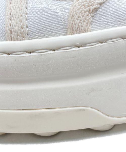 GUCCI（グッチ）GUCCI (グッチ) GGキャンバスロゴスニーカー ホワイト サイズ:SIZE 37の古着・服飾アイテム