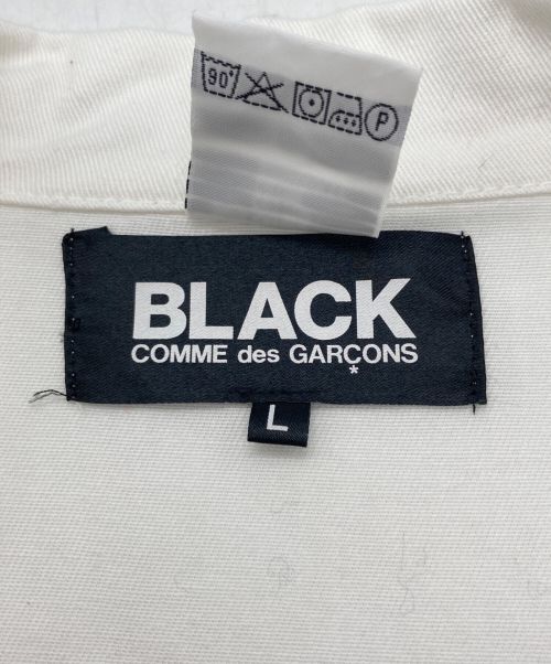 BLACK COMME des GARCONS（ブラックコムデギャルソン）BLACK COMME des GARCONS (ブラック コムデギャルソン) ラインテープスプリングコート ホワイト サイズ:SIZE Lの古着・服飾アイテム