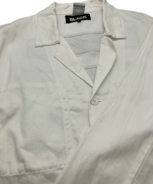 BLACK COMME des GARCONS（ブラックコムデギャルソン）BLACK COMME des GARCONS (ブラック コムデギャルソン) ラインテープスプリングコート ホワイト サイズ:SIZE Lの古着・服飾アイテム
