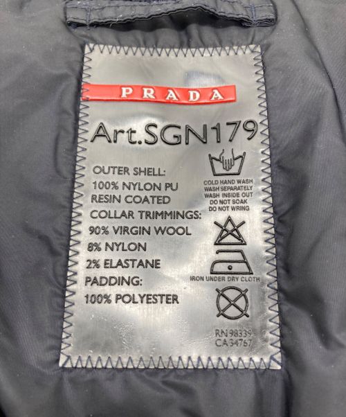 PRADA SPORTS（プラダスポーツ）PRADA SPORTS (プラダスポーツ) 中綿ブルゾン ネイビー サイズ:44の古着・服飾アイテム