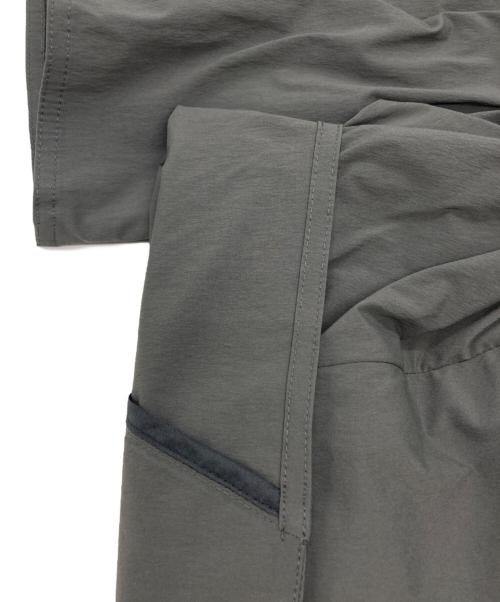 alk phenix（アルクフェニックス）alk phenix (アルクフェニックス) Zak Shorts KAR グレー サイズ:XLの古着・服飾アイテム